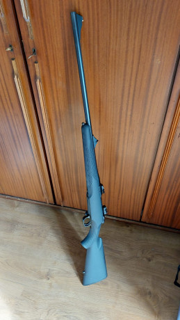 Se pone a la venta un Mauser M-12 en 7 mm rem.mag. lleva bases Leupold QR. El precio es de 1.000 €, en 01