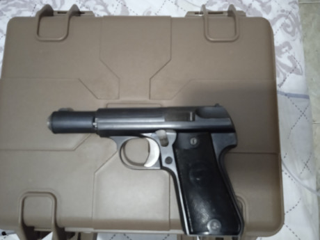 Se vende preciosa Astra 3000 del 9 corto.
En perfecto estado, toda de origen sin ningún tipo de restauración 00