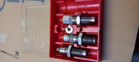Vendo die set lee 25 acp 
Precio 30€ + 7 € portes 00