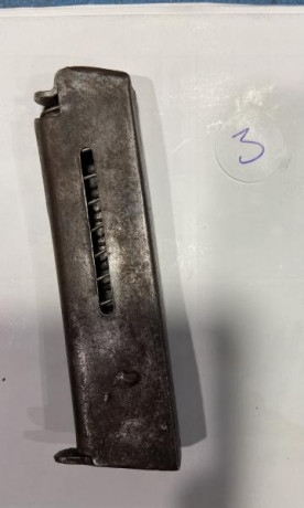 Hola 

Vendo este lote  cargadores para la pistola calibres 9 corto/.380.

Precio 35 la unidad + gastos 22