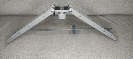 Bipode para rifle para modalidad de f-class, completamente de aluminio muy robusto, regulable en altura 00