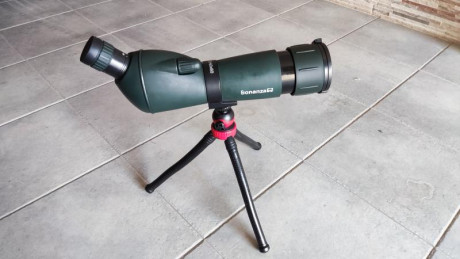 Vendo telescopio terrestre marca bonanza con trípode ajustable para usarlo sobre la mesa o tumbado

Precio 01