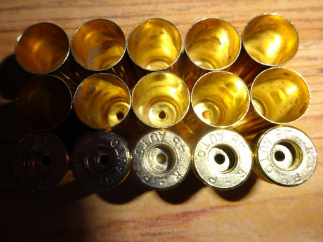 Vendo Mil vainas Nuevas Marca Remington del calibre .45 ACP.

Van en 4 bolsas zip con 250 vainas cada 01