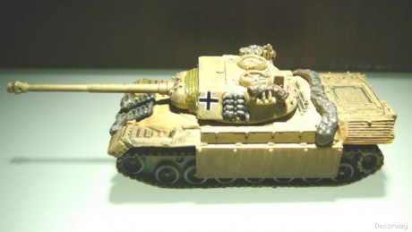 Abro este hilo ya que no puedo trasladar el de maquetas en conversación general, y porque pretendía dar 150