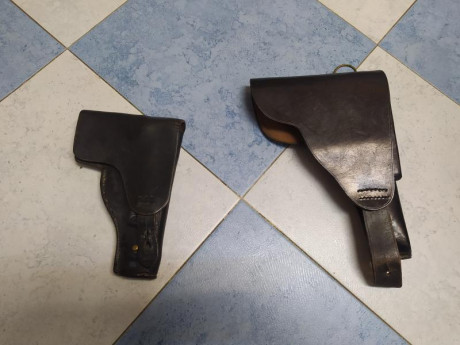 Se venden dos fundas para las pistolas Astra 300 y Astra 400 en bastante bien estado la de la 300 ,la 01