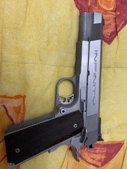 Un amigo vende esta magnífica pistola Infinity Scepter en 2.700,00 €. No está interesado en cambios
Calibre 21