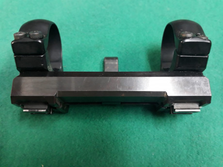 Vendo montura para semiautomatico HK 940 y tambien para el 770. Tienen 1" (25.4 mm )  y son dificiles 00