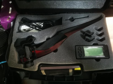   Se vende cronógrafo de boca Magneto Speed V3 Ballistic Chronograph

Es muy preciso y tiene poquísimo 01