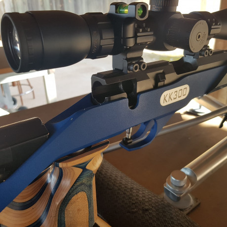 Vendo Carabina REBAJADA  A 1750€ impecable calibre 22LR  de la marca tan conocida por todos WALTHER KK300 92