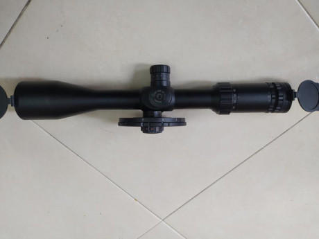 Se vende visor Hawke  Sidewinder de 4-16x50  ,Estado como nuevo
con retícula mil dot IR
Tapas de aluminio
PVP###285€
Gastos 01