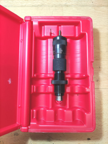 Die  coloca proyectiles Foster Micrometrico  222R.       90€     ***Vendido***  

Die recalibra cuello 00