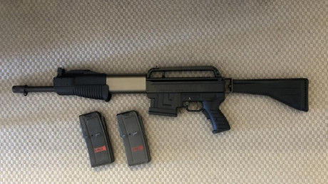 Se vende una escopeta militar táctica estilo asalto de marca FRANCHI, modelo SPAS-15.
Escopeta calibre 00