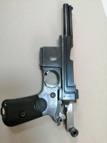 Vendo pistola BERGMAN BAYARD MOD 1908 reglamentaria del Ejercito Español , todos los marcajes y números 00