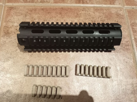 Vendo Ar-15 guardamanos QUAD RAILs para mid lenghts, se instala sustituyendo el original, 55€ puesto en 00