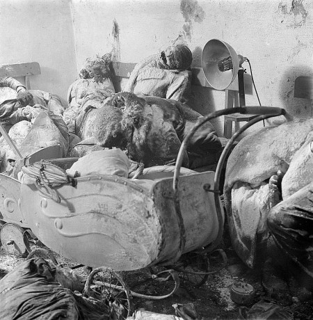 Cuando UCRANIA  se independizo de Rusia hace 30 años  ,, había provincias Ucranianas 

con habla mayoritariamente 00