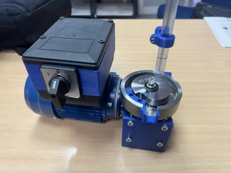 En venta recalibradora automatica de culotes de vainas, los platos de distintos calibres de rollersizer 00