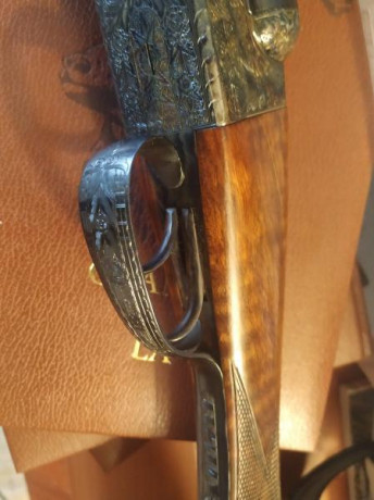 Aya XXV, calibre 12, expulsora, tres y una estrella, cañón de 63.5 cm, solista Churchill etc...
Precio 00