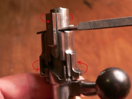 buenos dias, tengo una consulta que hacer por que el otro da estube limpiando el rifle y me quede con 140