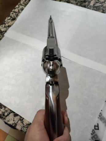 Vendo revolver ruger old army inox con cañón de 7.5.
Estado impoluto, apenas se ha usado.
Precio: 750€ 00