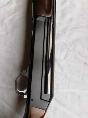 Buenas mi hijo me pide que le ponga a la venta

Escopeta semiautomática Benelli SL 121 del calibre 12/70 00