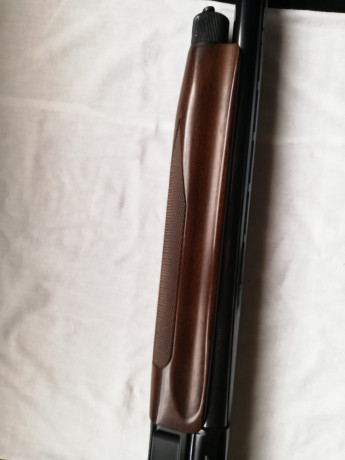 Buenas mi hijo me pide que le ponga a la venta

Escopeta semiautomática Benelli SL 121 del calibre 12/70 11