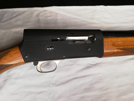 Buenas mi hijo me pide que le ponga a la venta

Escopeta semiautomática FN Browning auto 5 modelo pluma 02