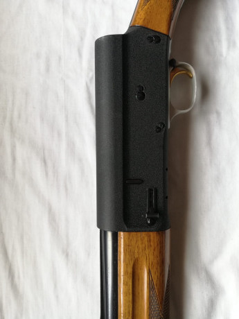 Buenas mi hijo me pide que le ponga a la venta

Escopeta semiautomática FN Browning auto 5 modelo pluma 01