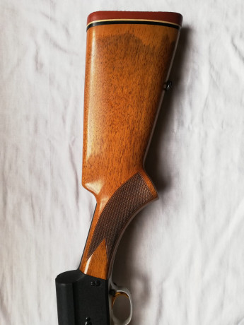 Buenas mi hijo me pide que le ponga a la venta

Escopeta semiautomática FN Browning auto 5 modelo pluma 00