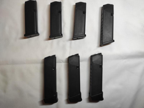 Buenas tardes,

Pongo a la venta cargadores Glock calibre 9mm:
Cargadores 19tiros-->33€
Cargadores 01