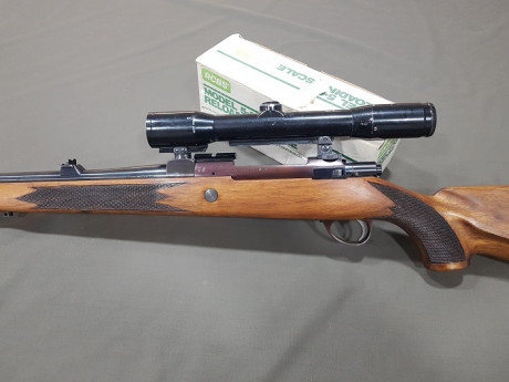 Hola a to2, vendo rifle Sako de cerrojo calibre 300wm, lleva  bases/monturas Shuler y visor Zeiss de 1,5 101