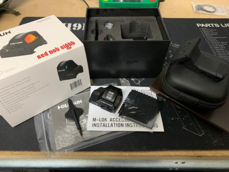 Vendo punto rojo Holosun HS507C-RD X2, casi sin uso, en su caja original con sus manuales, comprado en 02