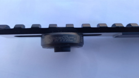 Pongo en venta carril Eramatic R6 y bases recknagel. Están montadas en una benelli 121. Se pueden vender 00