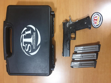 Vendo pistola STI EDGE cal. 40 Sw.con su maletín original. Aletas de seguro sobredimensionada, aguja percutora 00
