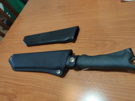 Terävä
Terävä Skrama 240, Carbon Steel

Nuevo sin ningún usó, solo entrar y salir de la funda en el precio 00
