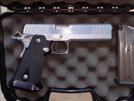 Se vende este arma, adquirida hace unos meses con la intención  de usarla en precisión.
Lamentablemente, 01