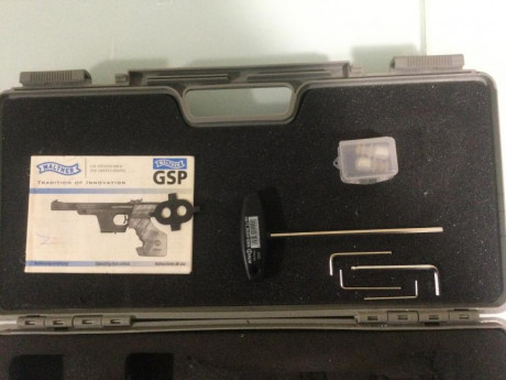 Hola pistoleros,

Vendo walther gsp expert calibre .22 LR cacha de polimero M creo recordar, 2 cargadores, 30