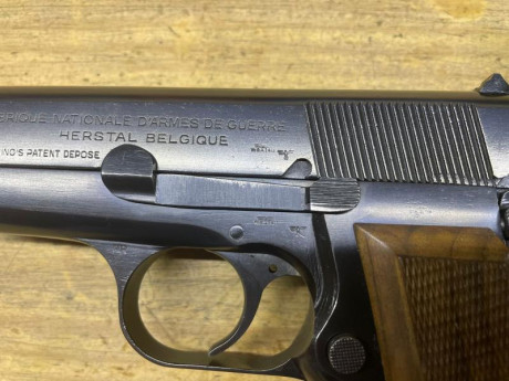 Anuncio una pieza de un compañero que no se lleva bien con el tema informático.
Se vende FN HP Restaurada.
De 00