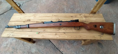 Hola. Vendo un Kar 98 de los capturados por los yugoslavos tras la Segunda Guerra Mundial, y rehecho en 01