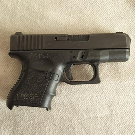 Buenas tardes,

Se vende Glock 26 - 3ª Generación.

Está guiada en "A" - CNP (hay que esperar 00