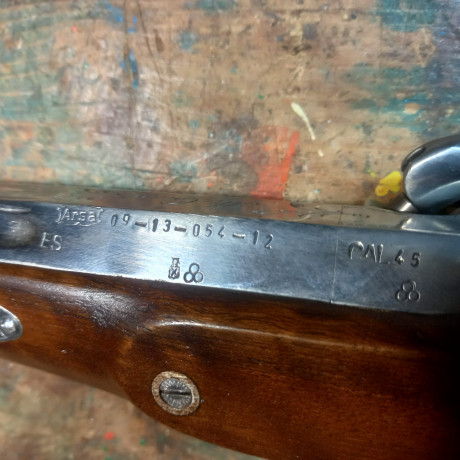 220€. Pistola de tipo neoclásico, réplica.  Para liberar espacio de armero , NUEVA.
Nº2 de un juego de 01