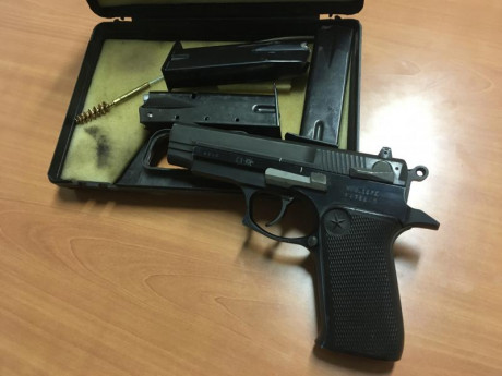 Vendo pistola Star 28PK fabricada por B.Echevarría en Eibar.Está muy bien cuidada muy pocos disparos viene 00