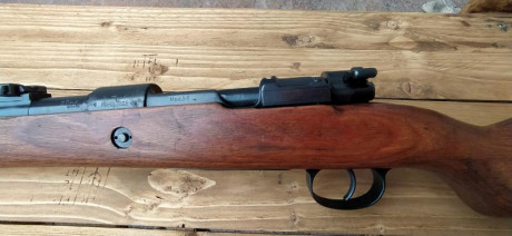 Hola. Vendo un Kar 98 de los capturados por los yugoslavos tras la Segunda Guerra Mundial, y rehecho en 60