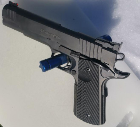 Pistola Para.

Modelo Pro comp 9 del 9mm

Pistola de competición.

Fabricación USA.
PARA USA.

Cañon Mach

No 01