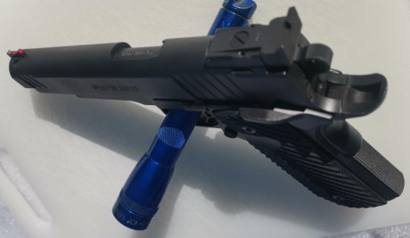 Pistola Para.

Modelo Pro comp 9 del 9mm

Pistola de competición.

Fabricación USA.
PARA USA.

Cañon Mach

No 12