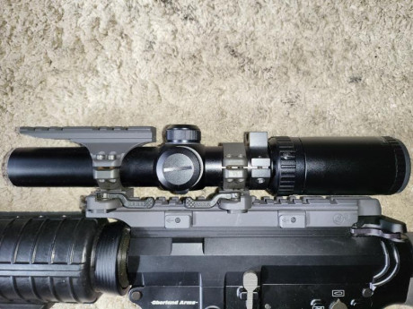 Vendo AR-15 222 REM muy poco uso, en perfecto estado, dos cargadores, uno limitado y otro
El visor Bushnell 00