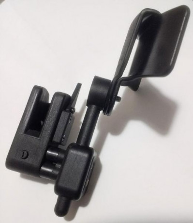 Vendo funda H&S Höppner Schumann de IPSC modelo CW5, válida para pistolas Infinity, SVI, STI, SPS 02