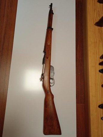 Busco un Steyr-Mannlicher M95 en 8x56R para colección. 

Como el de la foto. Contacto por privado.

Saludos. 40