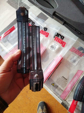 por cambio de proyecto, tengo 6 cargadores Promag de 25 balas para ruger 10/22 que ni he utilizado, ni 00