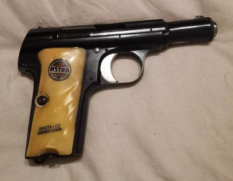 Vendo Astra 300.  9corto  guiada en "F"
Perfecto estado.  300€ 00