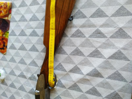 Vendo esta escopeta cal.16, es expulsora y a pesar del cariño que le tengo (era y se encargó expresamente 01